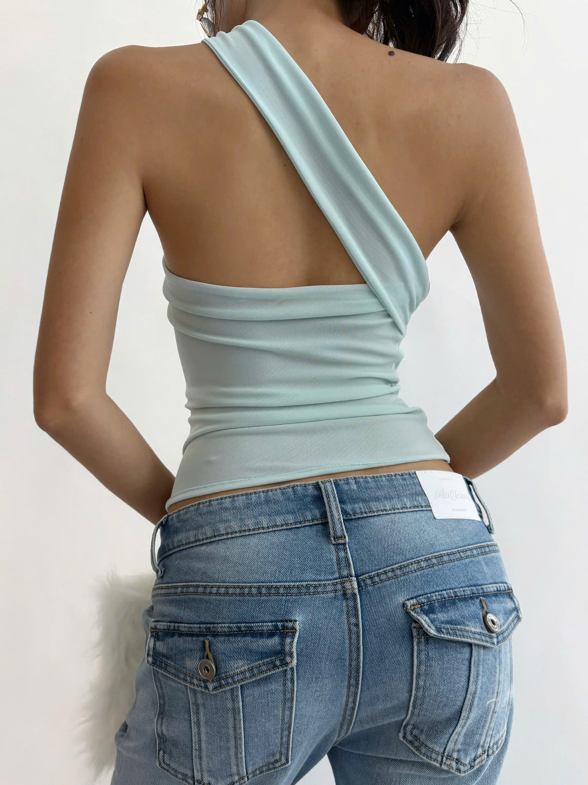 Sydney Top