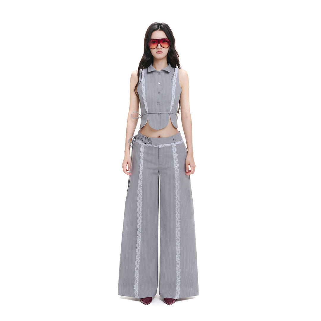 Áo Sơ Mi Cổ Yếm Dáng Gile Phối Ren HAZEL HALTER TOP AIAI OFFICIAL