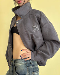 Áo khoác da lộn form vừa thêu logo 3D Aiai Faux Suede Jacket | AIAI Official